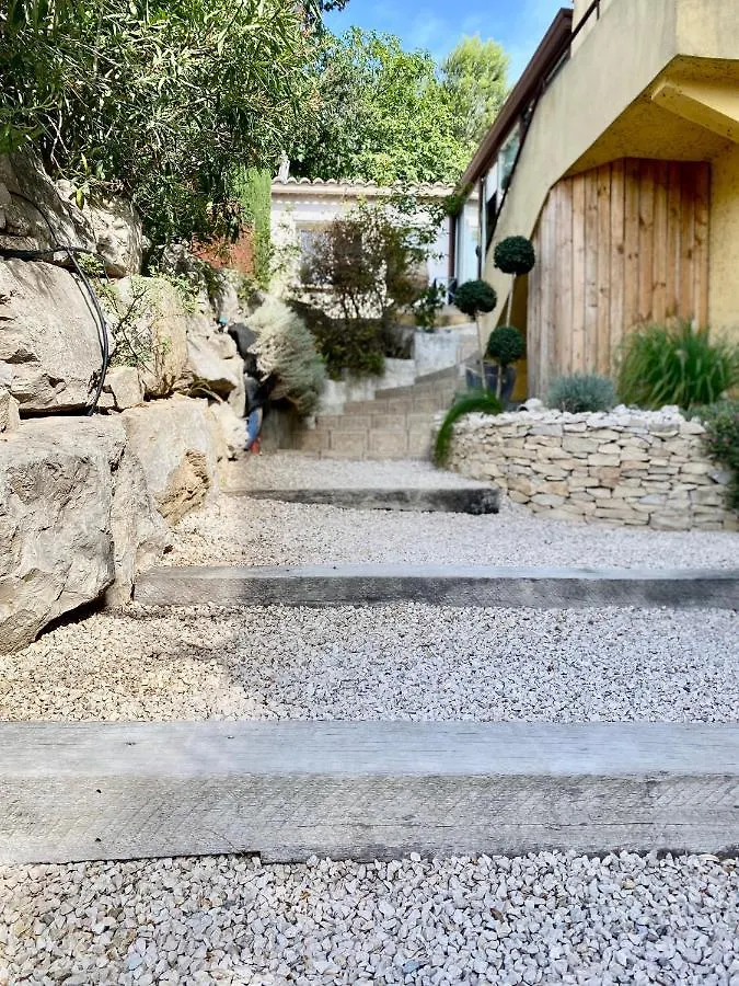 Studio Entre Aix En Provence Et Marseille Et Parking Septemes-les-Vallons Apartment